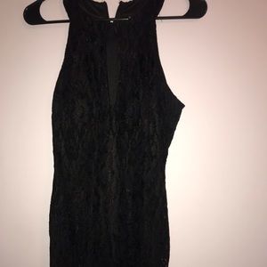 Lace Windsor homecoming dress